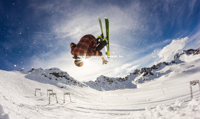 V体育官方app-科曼盛赞荷兰队，整体质量出色，队内竞争激烈